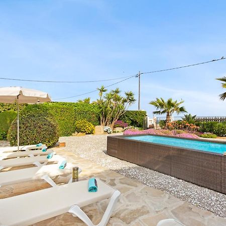 Villa Erika Beach House Malgrat de Mar Bagian luar foto